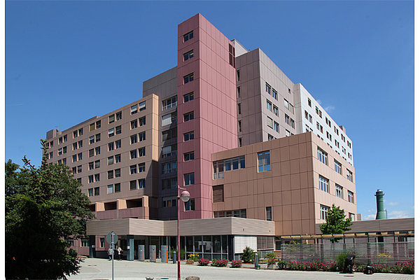 Außenansicht Städtisches Krankenhaus Pirmasens