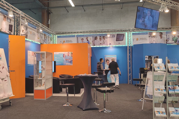 Messestand des städtischen Krankenhauses